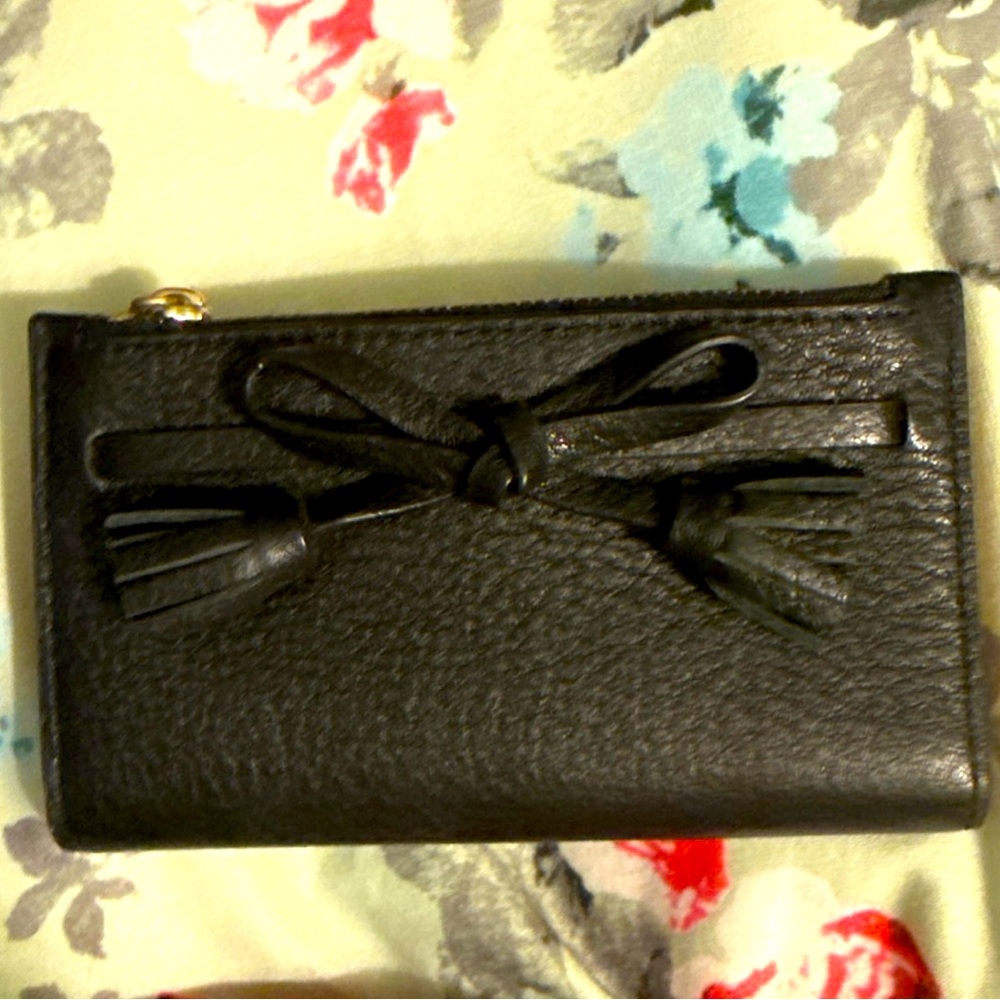 Kate Spade black leather bow two fold wallet zippered pocket for coins #18